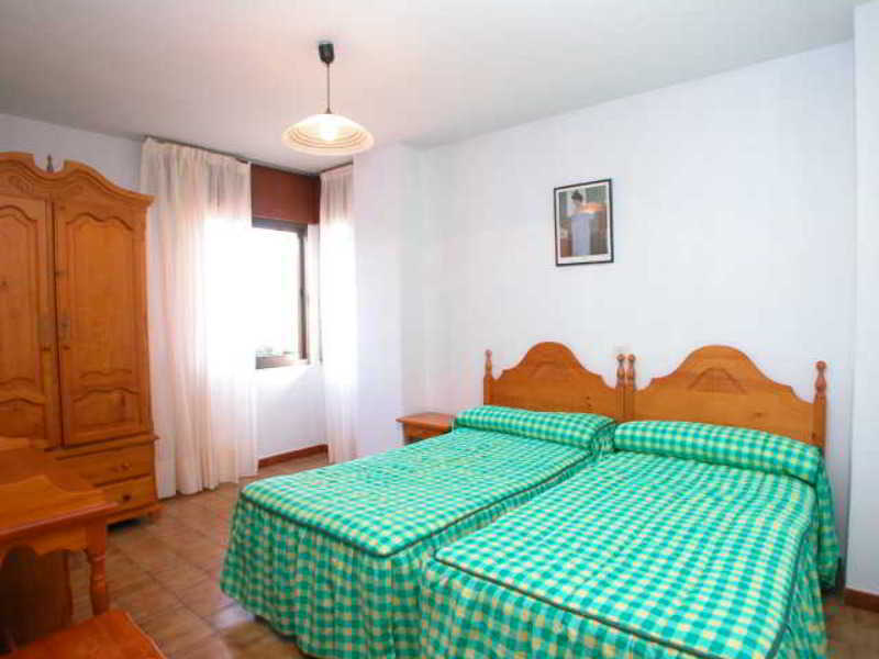 Apartamentos Suaces Ноха Екстериор снимка