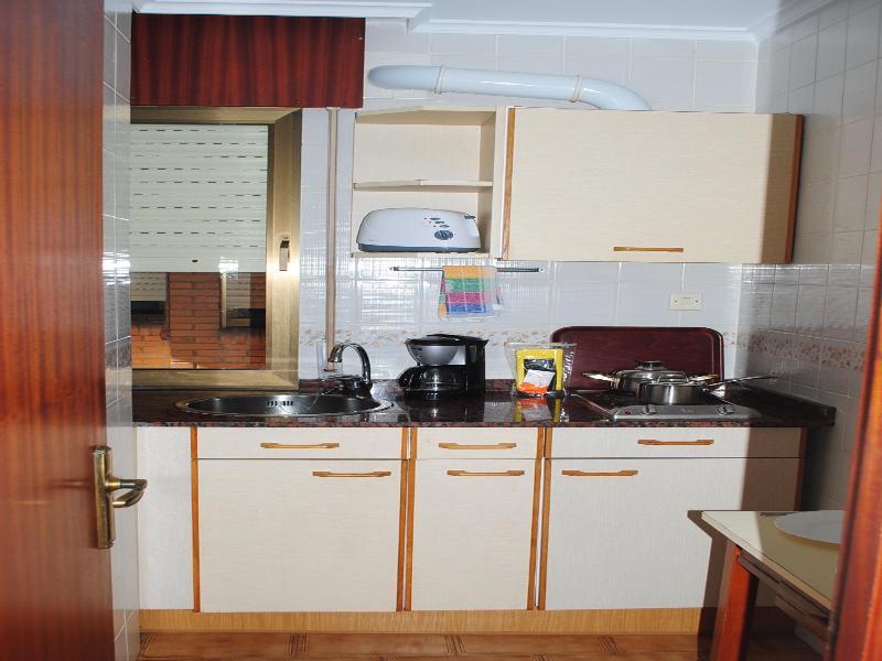 Apartamentos Suaces Ноха Екстериор снимка